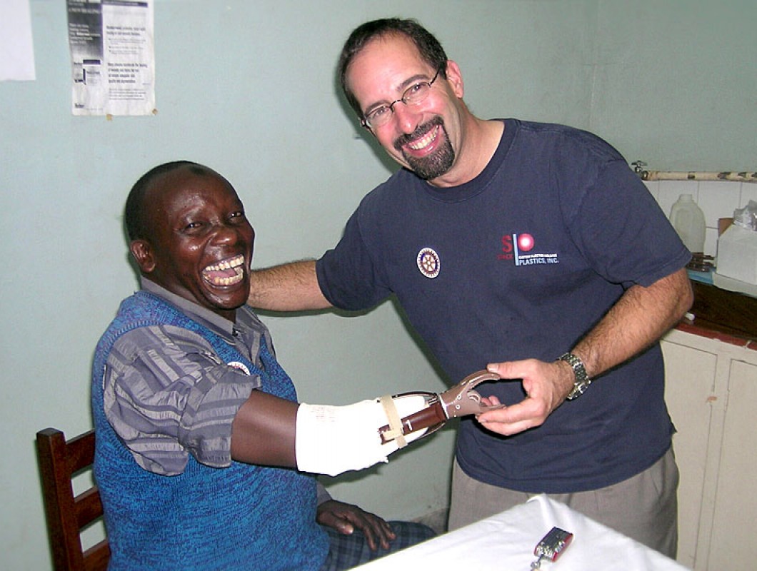 Customer Spotlight – The Ellen Meadows Prosthetic Hand Foundation